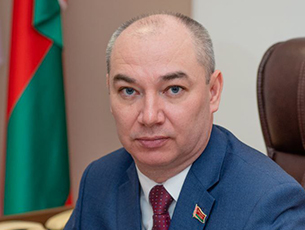 Вiншаванне Аляксандра Хаджаева з Днём абаронцаў Айчыны і Узброеных Сіл Рэспублікі Беларусь